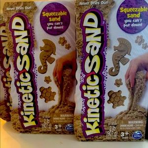 Kinetic sand 2lb Brown ( 2 box lot)